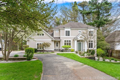 2918 Foxboro Ln, Holland, MI, 49424-1679 | Card Image