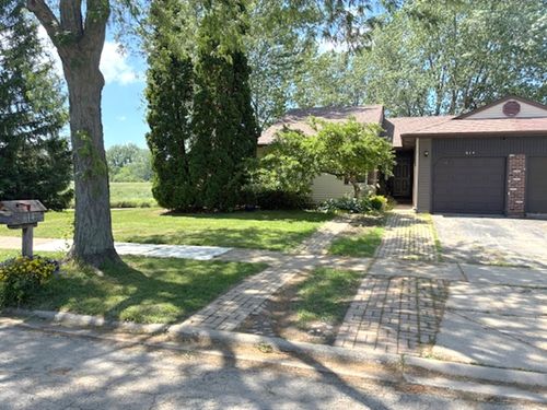 614 Lyon Ct, Buffalo Grove, IL, 60089-1046 | Card Image