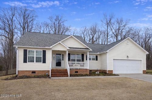2837 Elizabeth Edwards Ct, Grimesland, NC, 27837-8607 | Card Image