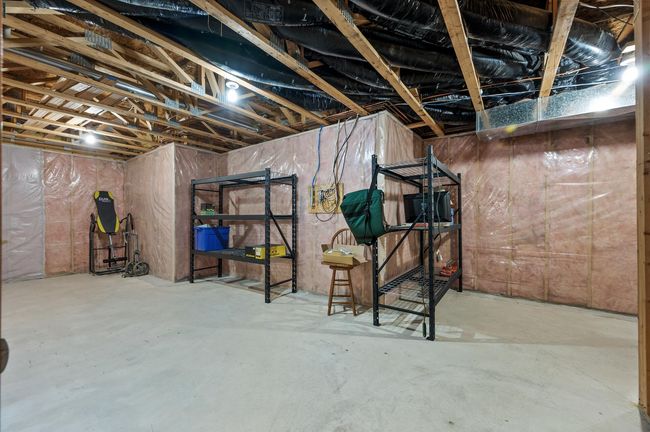 You may be challenged to fill up this storage space as it is huge! | Image 36