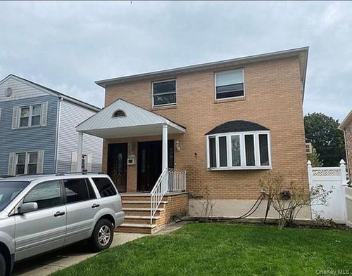 239-30 87th Ave, Bellerose, NY, 11426-1204 | Card Image
