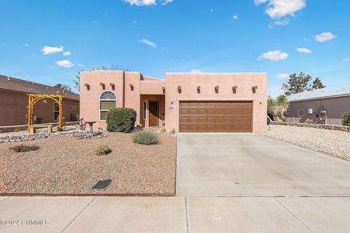 4805 Camino Dos Vidas, Las Cruces, NM, 88012 | Card Image