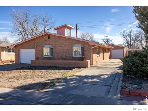 328 S Mckinley Ave, Fort Lupton, CO, 80621-1338 | Card Image