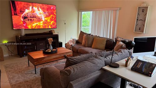 apt-208-8960 Nw 97th Ave, Medley, FL, 33178-2592 | Card Image
