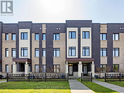 998 Kicking Horse Path, Oshawa (McLaughlin), ON, L1J0B4 | Card Image