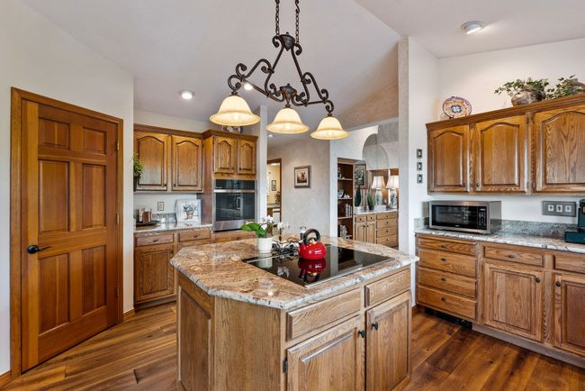 Granite countertops | Image 19