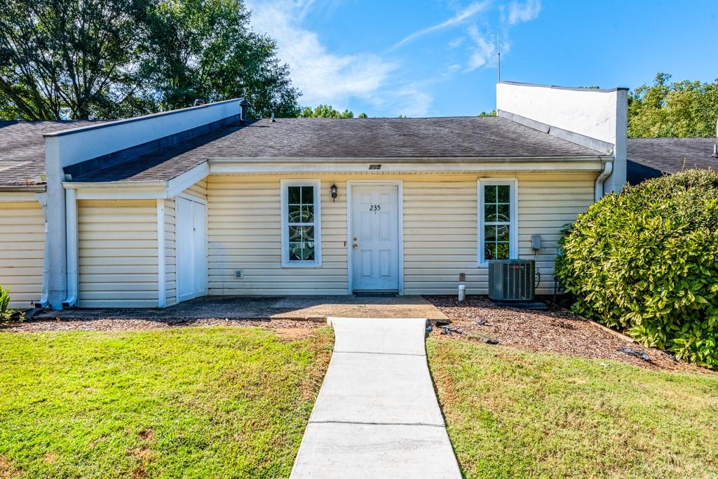 Goshen Ln, Woodstock, GA 30188