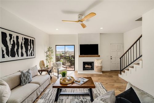 19-2333 241st Street, Lomita, CA, 90717 | Card Image