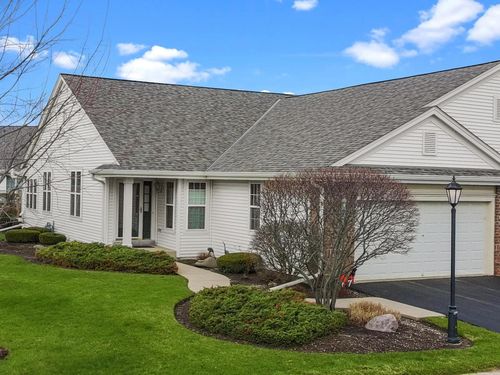 439 Clover Street Street, Elkhorn, WI, 53121 | Card Image