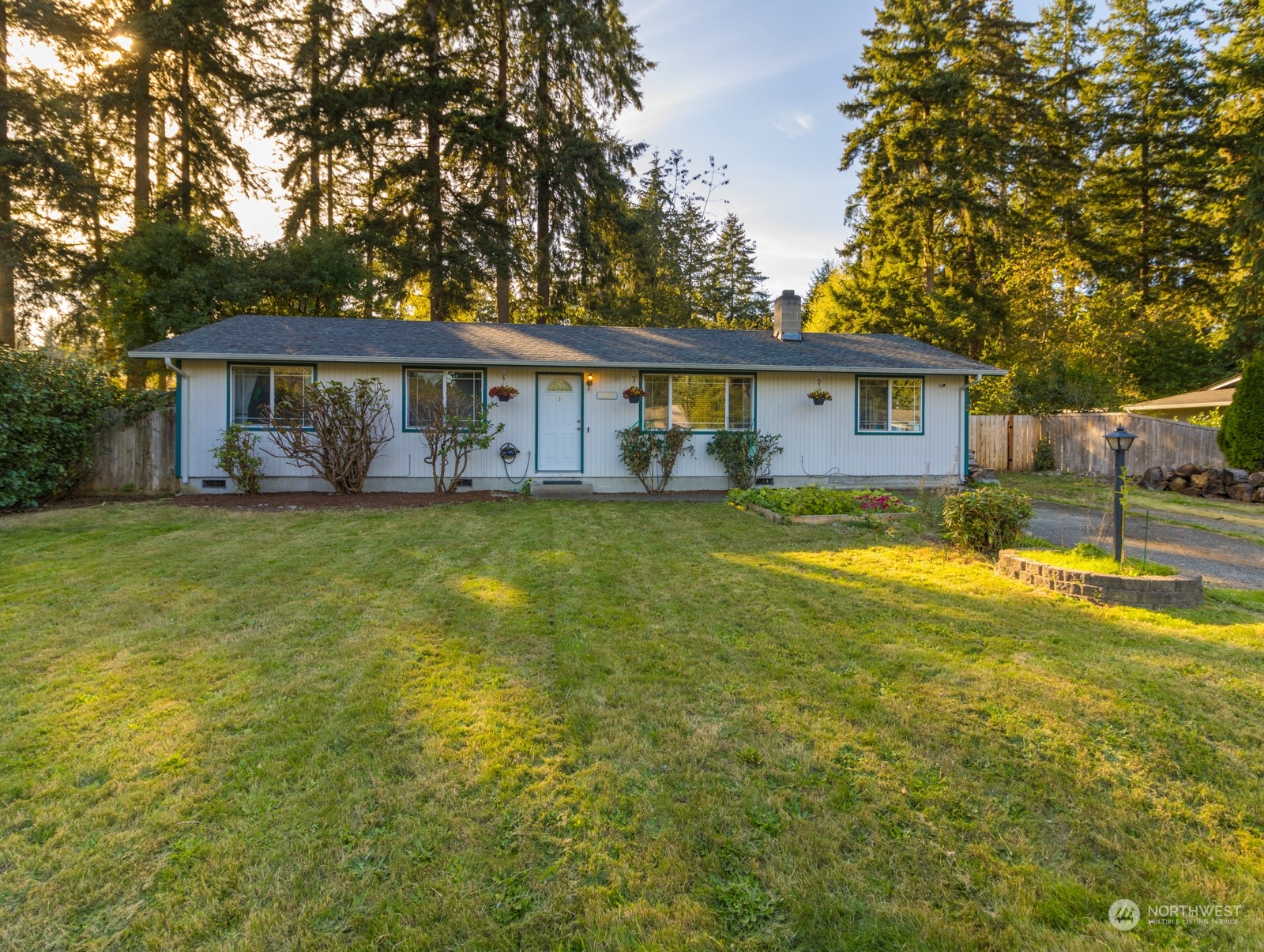 Hemphill Dr, Olympia, WA 98513