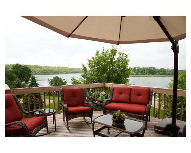 Breathtaking views from the deck at the Mary Hill Lodge | Image 52