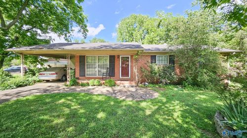 6500 Marsh Ave Nw, Huntsville, AL, 35806-1825 | Card Image