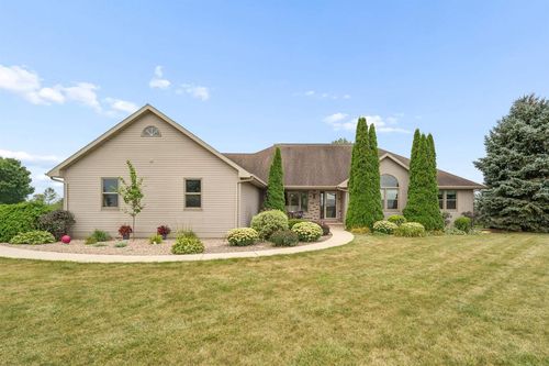 2855 Freedom Road, LAWRENCE, WI, 54115 | Card Image