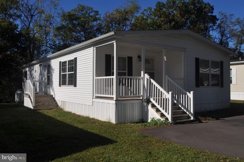 22 S Elmer Ave, HALIFAX, PA, 17032-9498 | Card Image