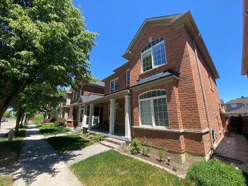 9 Quail Hollow, Markham, ON, L6B0K7 | Card Image