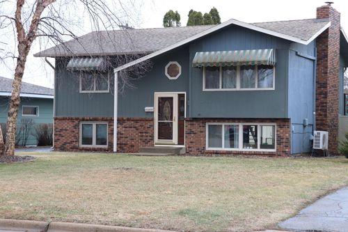 1248 12th Ave N, Saint Cloud, MN, 56303-2719 | Card Image