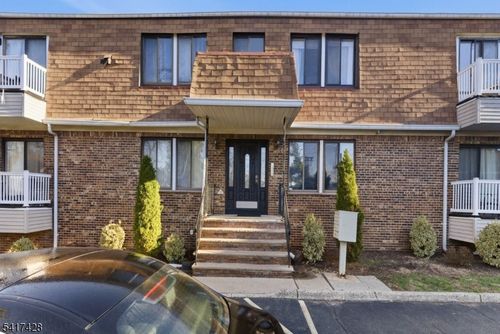 apt-5-100 Watsessing Ave, Bloomfield, NJ, 07003-5664 | Card Image