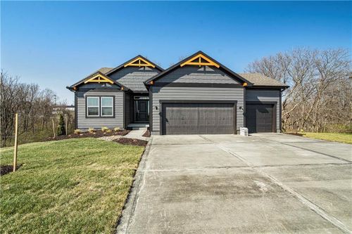 9406 Ne 111th Ter, Kansas City, MO, 64157-8829 | Card Image