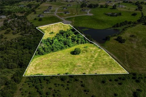 1554 Bluebonnet Ridge Drive, Chappell Hill, TX, 77426 | Card Image