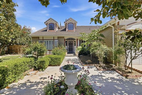 41830 Stratford Cir, Palmdale, CA, 93551-1622 | Card Image
