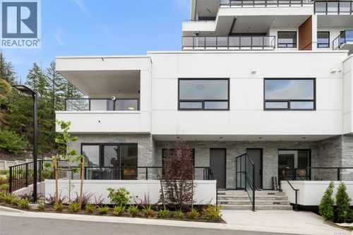 2507 Bronzite Pl, Victoria, BC, V9B7C9 | Card Image