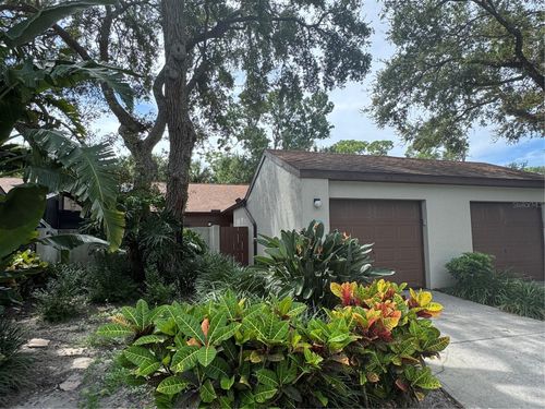 4306 Park Lake Ter S, Bradenton, FL, 34209-6217 | Card Image