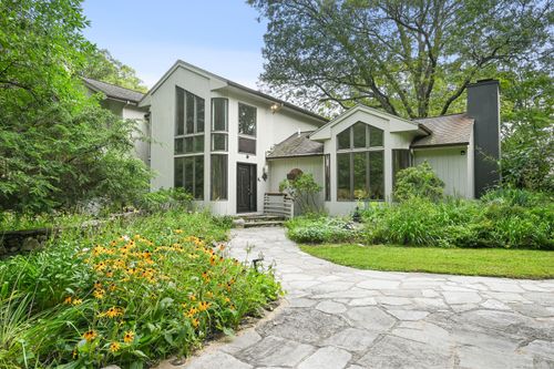 61 Marchant Rd, Redding, CT, 06896-1824 | Card Image