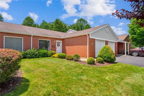 1480 Spring Crest Cir, Latrobe, PA, 15650-2287 | Card Image
