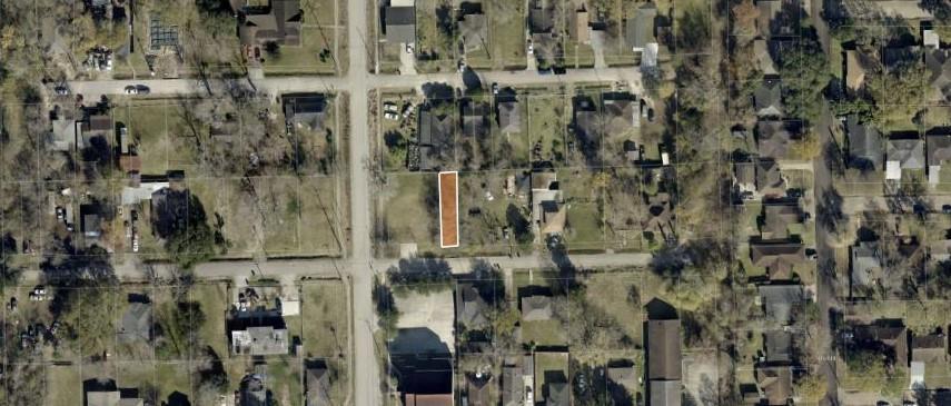 Land in Houston 2