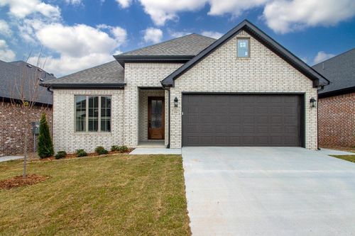 194 Fletcher Ridge Dr, Little Rock, AR, 72223-9077 | Card Image