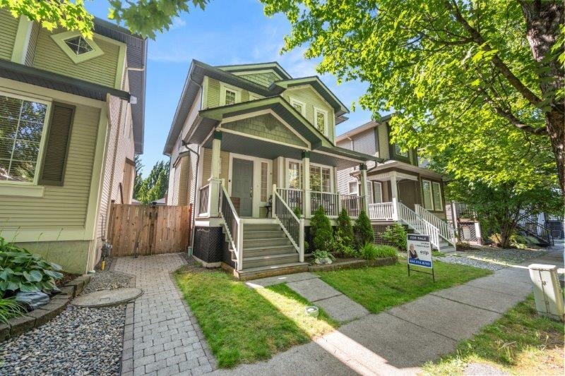Residential in Maple Ridge 3