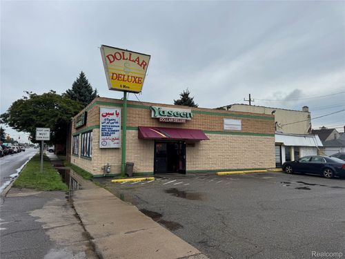 7052 Greenfield Rd, Dearborn, MI, 48126-1703 | Card Image