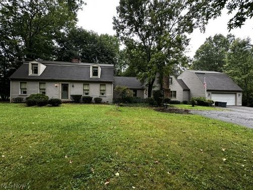 11090 Sharrott Rd, North Lima, OH, 44452-9524 | Card Image