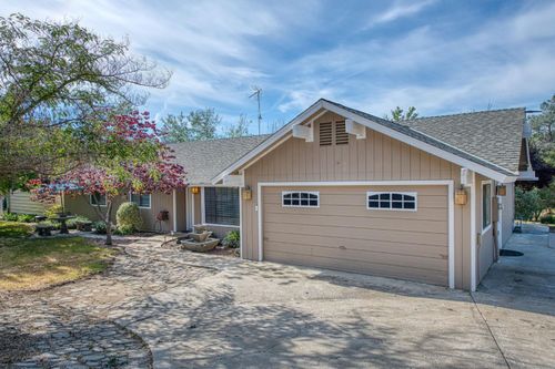 33717 River Knolls Rd, Coarsegold, CA, 93614-9092 | Card Image