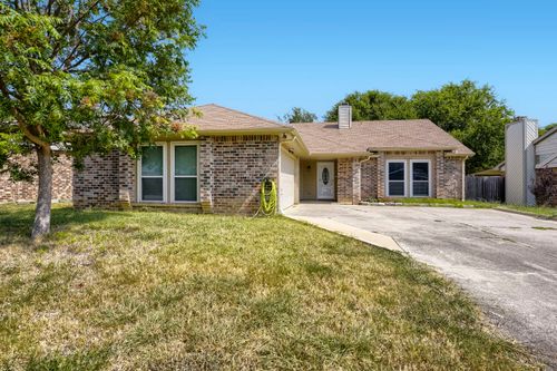 4205 Staghorn Cir S, Fort Worth, TX, 76137-1168 | Card Image