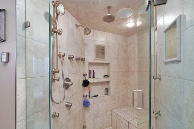 18 Overand Pl, House other with 6 bedrooms, 6 bathrooms and 4 parking in Red Deer AB | Image 24