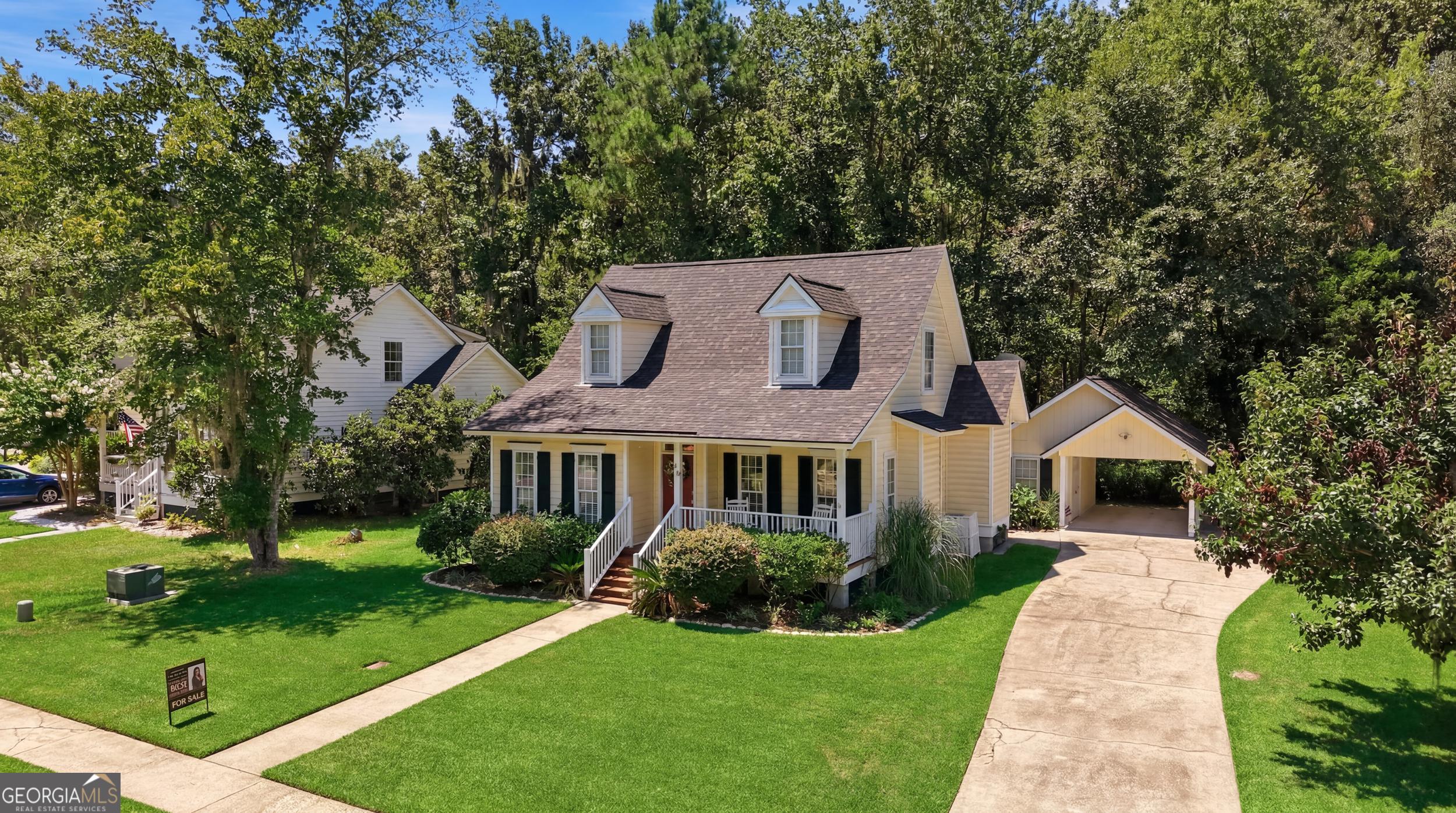 Residential in Richmond Hill 3
