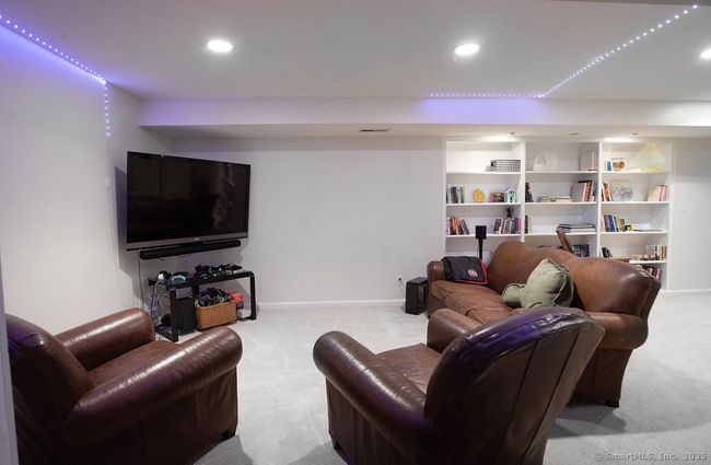 47 Old Norwalk Rd, House other with 4 bedrooms, 3 bathrooms and null parking in New Canaan CT | Image 27