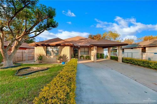 1112 Nueces St, Alamo, TX, 78516-2417 | Card Image