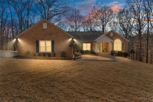 5067 Lazy Acres Dr, Douglasville, GA, 30135-5165 | Card Image