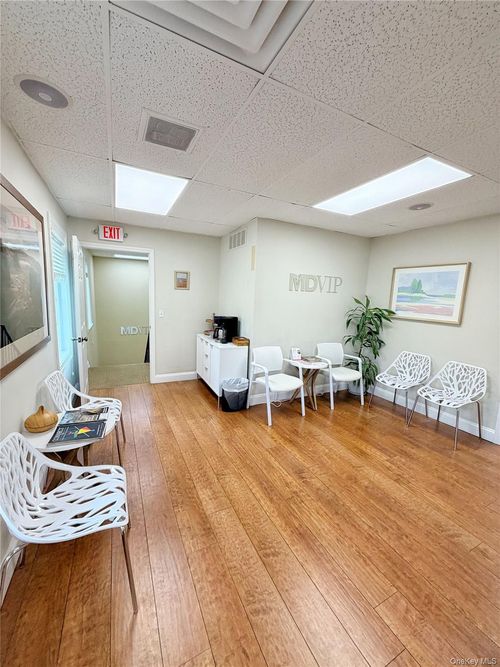 3-356 Route 202, Somers, NY, 10589-3207 | Card Image