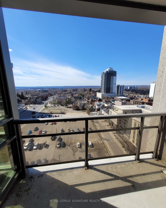 1107 - 150 Main St W, Condo with 2 bedrooms, 2 bathrooms and null parking in Hamilton ON | Image 7