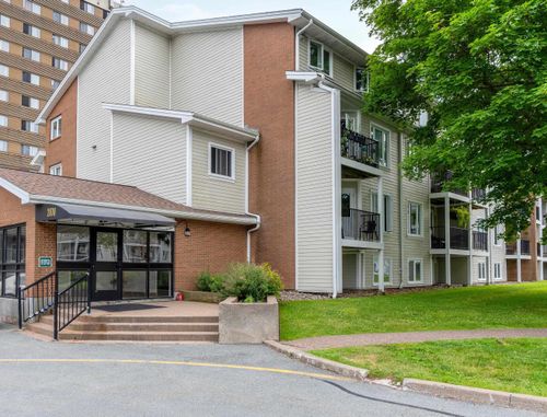 201-2070 Quingate Pl, Halifax, NS, B3L4S1 | Card Image