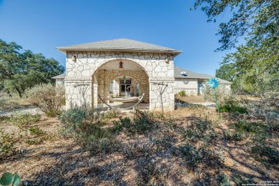 135 County Road 7727, House other with 4 bedrooms, 4 bathrooms and null parking in Natalia TX | Image 2