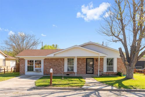 124 Meadow Ln, Early, TX, 76802-2606 | Card Image