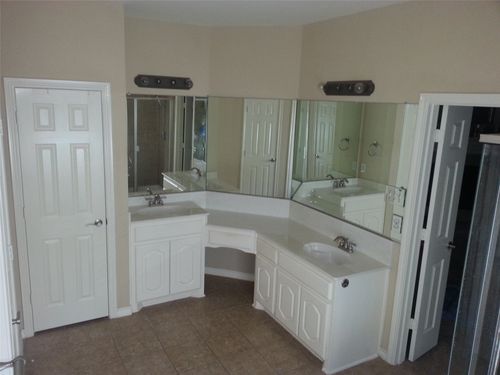 107 Pinedale Dr, Mansfield, TX, 76063-6781 | Card Image
