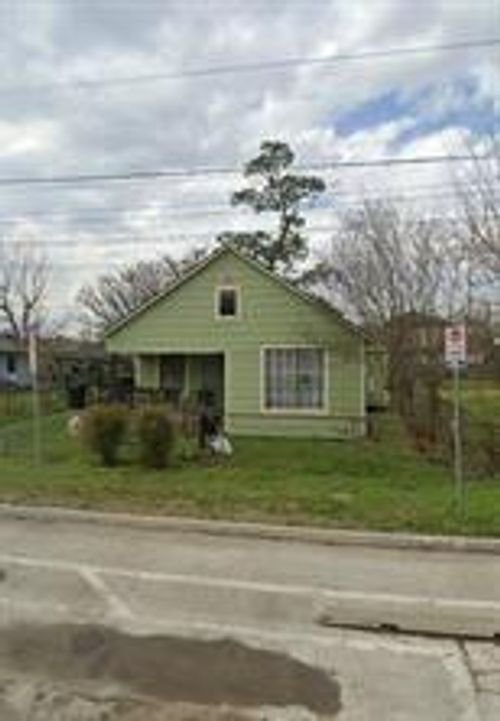 4913 Elysian St, Houston, TX, 77009-2303 | Card Image
