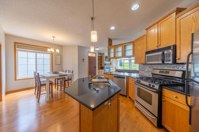 668 Shardlow Pl Ne, Townhouse with 3 bedrooms, 3 bathrooms and null parking in Byron MN | Image 7