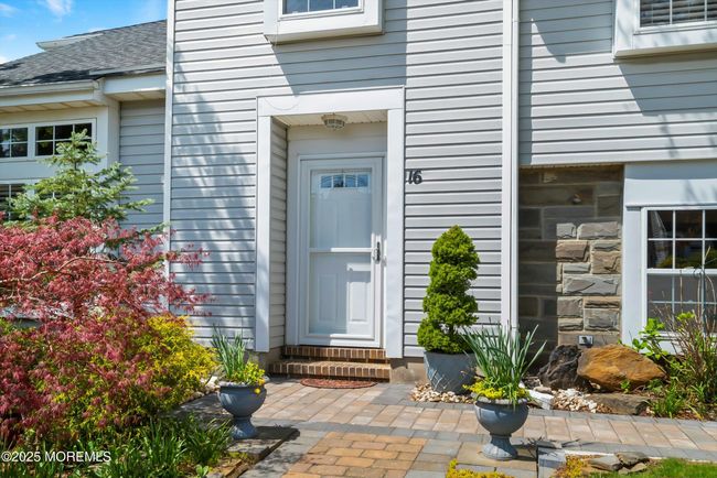 16 Citation Dr, House other with 3 bedrooms, 3 bathrooms and null parking in Freehold NJ | Image 29