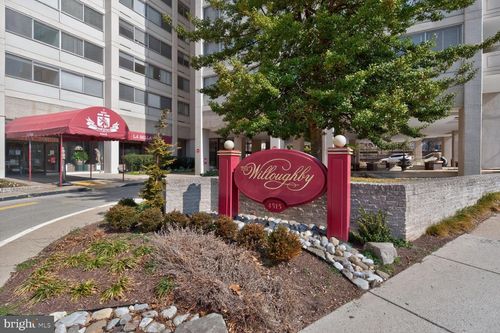 s616-4515 Willard Ave, CHEVY CHASE, MD, 20815-3616 | Card Image
